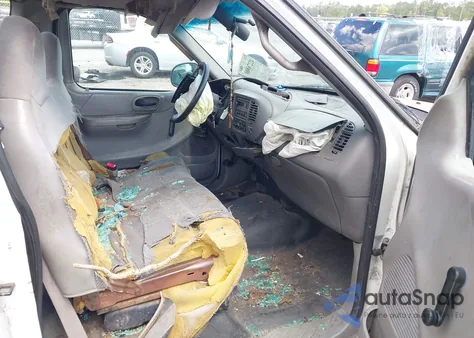 1999 Ford F-150 Lariat/Work Series/Xl/Xlt z USA, uszkodzony, nr VIN 1FTRF17W9XNB47565